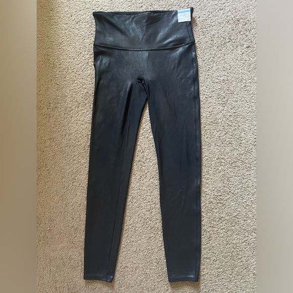 Spanx Faux Leather Leggings Pants - Picture 5 of 12
